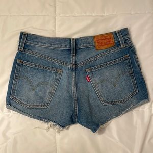 501 Levi jean shorts